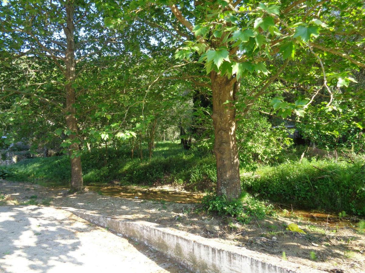 Harry'S Retreat Guest House Klimatia Ngoại thất bức ảnh